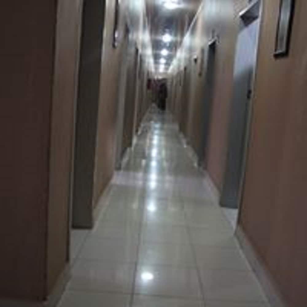 Photo 34
