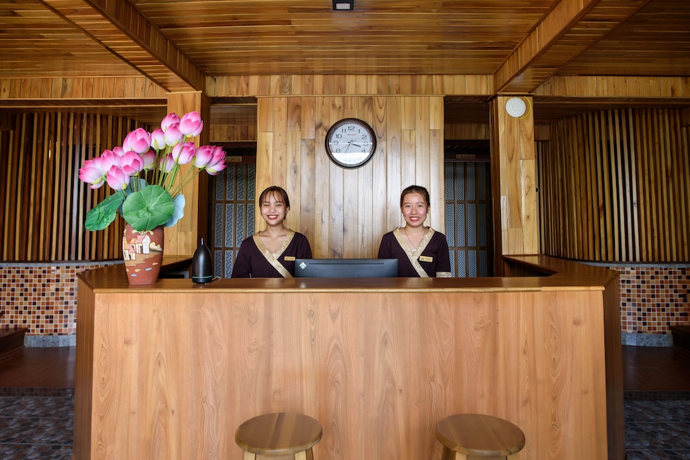 Sankofa Village Hill resort and Spa