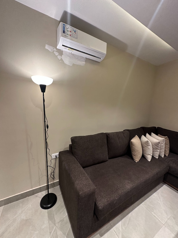 Charming Amman Apartment With Modern Ameni