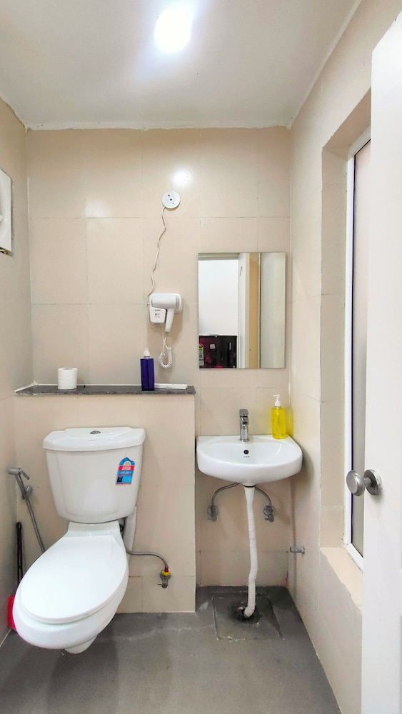 Let'stay- NX-One Noida