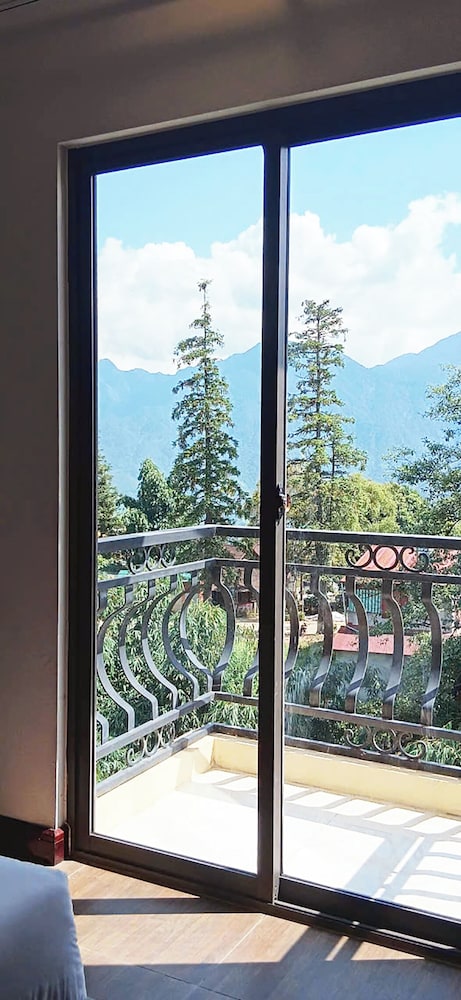 Sunshine View Sapa Hotel