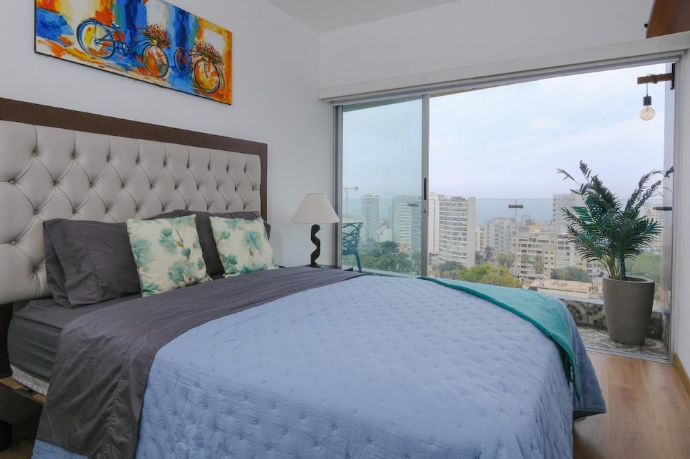 Spectacular 3BR 2BA Parking