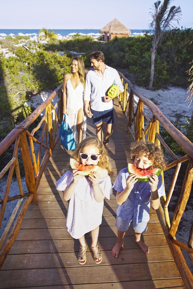 Family Selection at Grand Palladium Select Costa Mujeres - All Inclusive