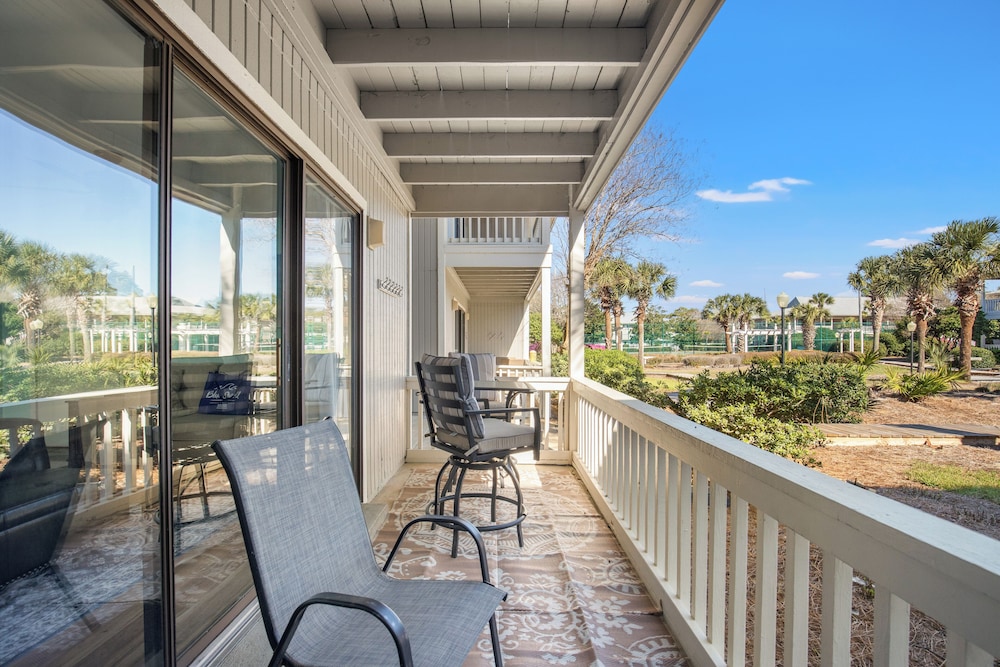 Beachwood Villas Escape 1bd/1ba Getaway-sleeps 4-steps From 30A Beaches!