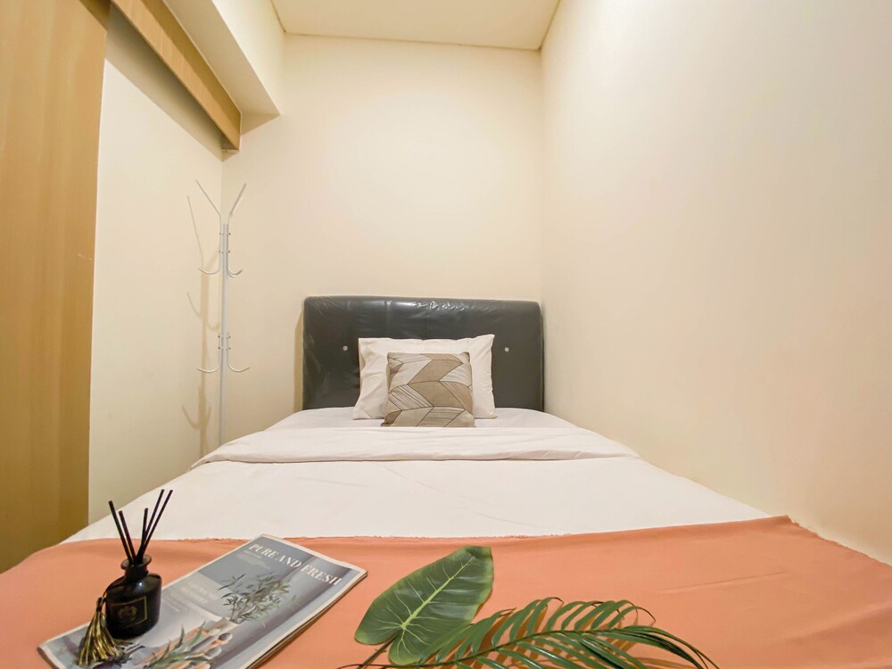 Good Deal And Comfy 2Br Apartment Meikarta