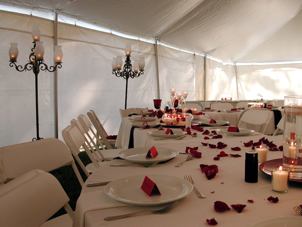 Monterey Vacations - Garden Inn Bed  Breakfast at Bee Rock - Property Image 6