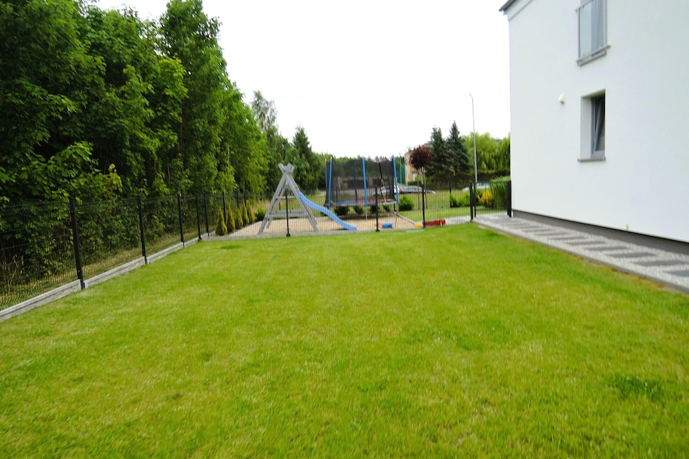 Comfortable Holiday Home for 10 People