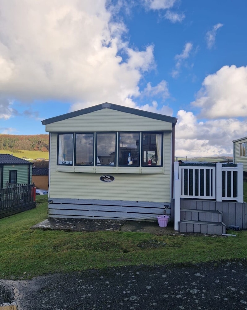 Lovley Sea Viev 2 Bedroom Caravan in Clarach Bay