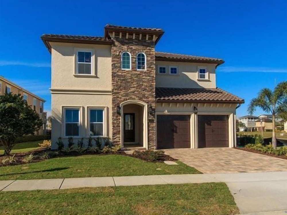 Lavish Reunion Resort Pool With Theater Room! 7 Bedroom Villa by RedAwning - Image 1