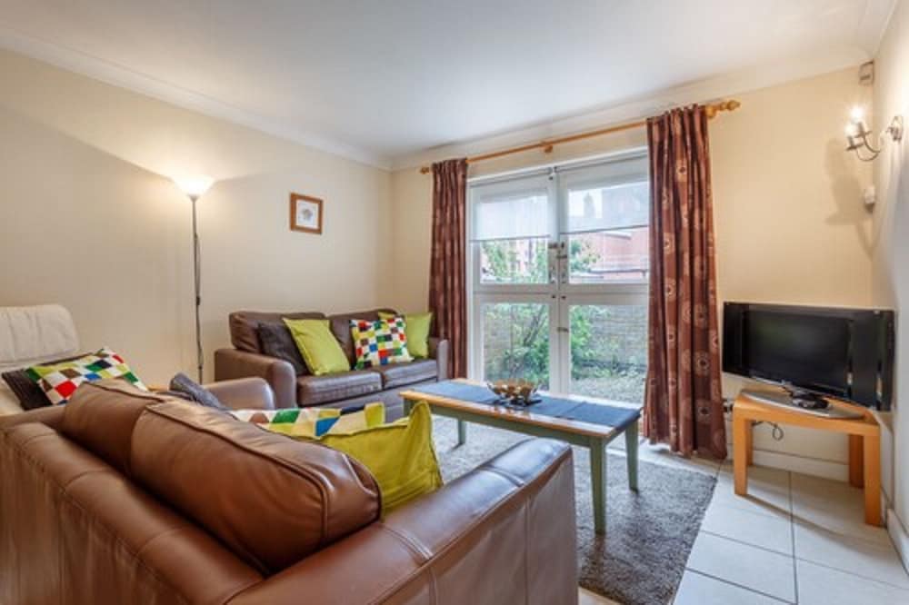 London Tower Bridge Apartments