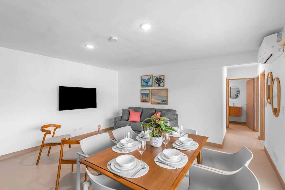 Upstay - Brand New Condo in Jaco 5mins to Beach