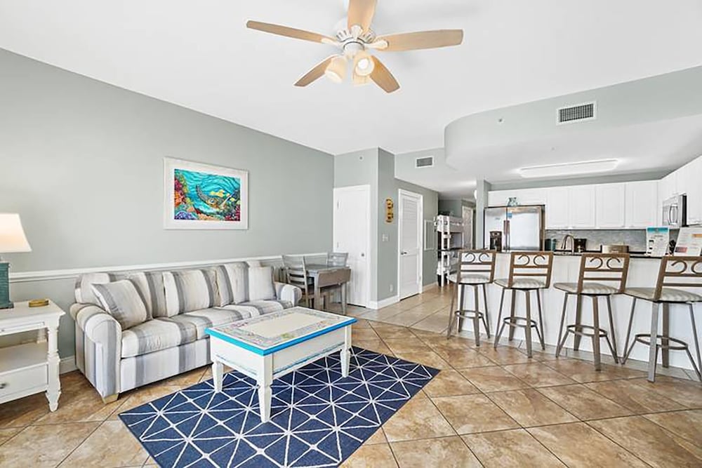 Calypso 2-103 West