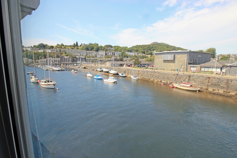 Glaslyn Retreat