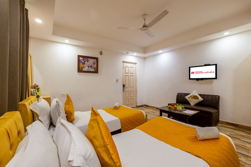 Hotel Palazzo Inn Mansarovar Garden
