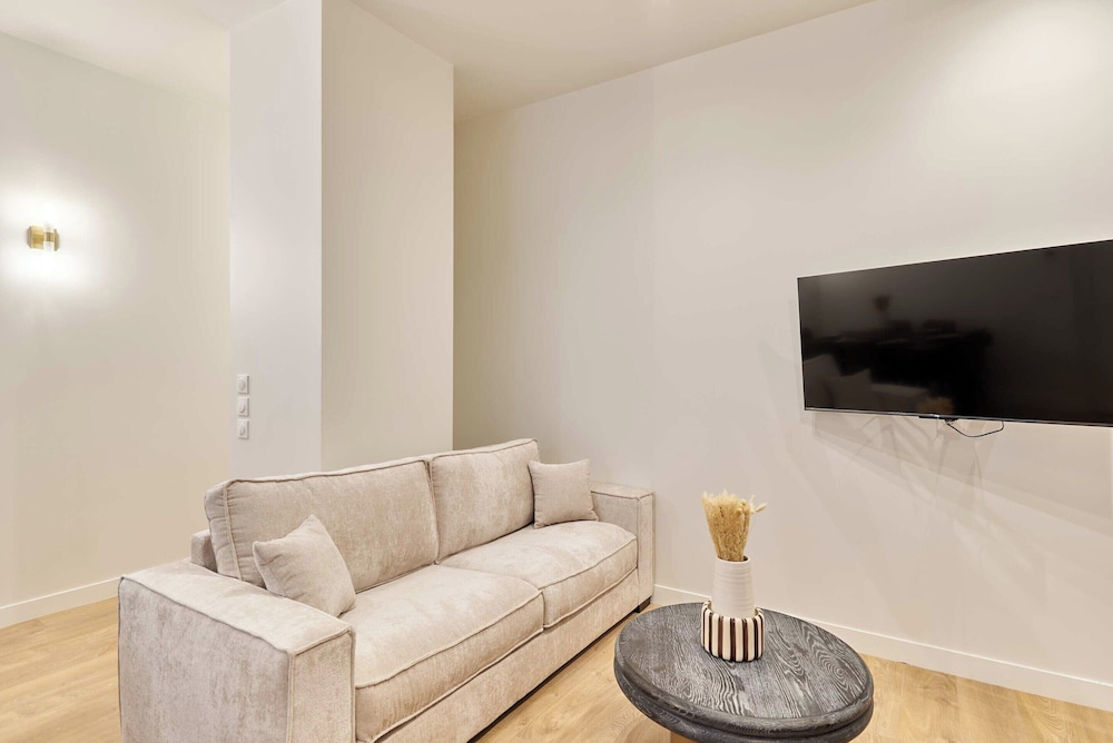 Superb Apartment AC - Buttes-chaumont en Paris