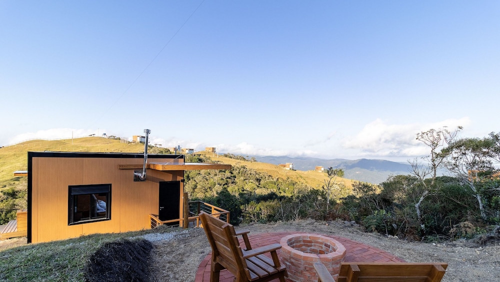 Cabana jacuzzi e vista montanhas VST031