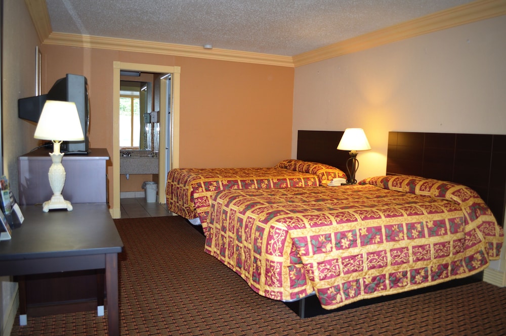 Birmingham Vacations - Parkway Inn of Birmingham - Property Image 13