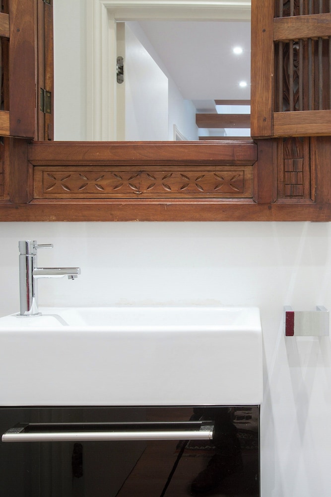 Courtfield Road II by Onefinestay