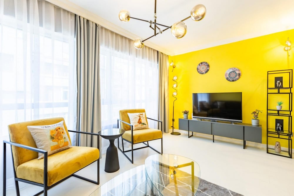 Central and Chic Flat on Rumeli Street Nisantasi