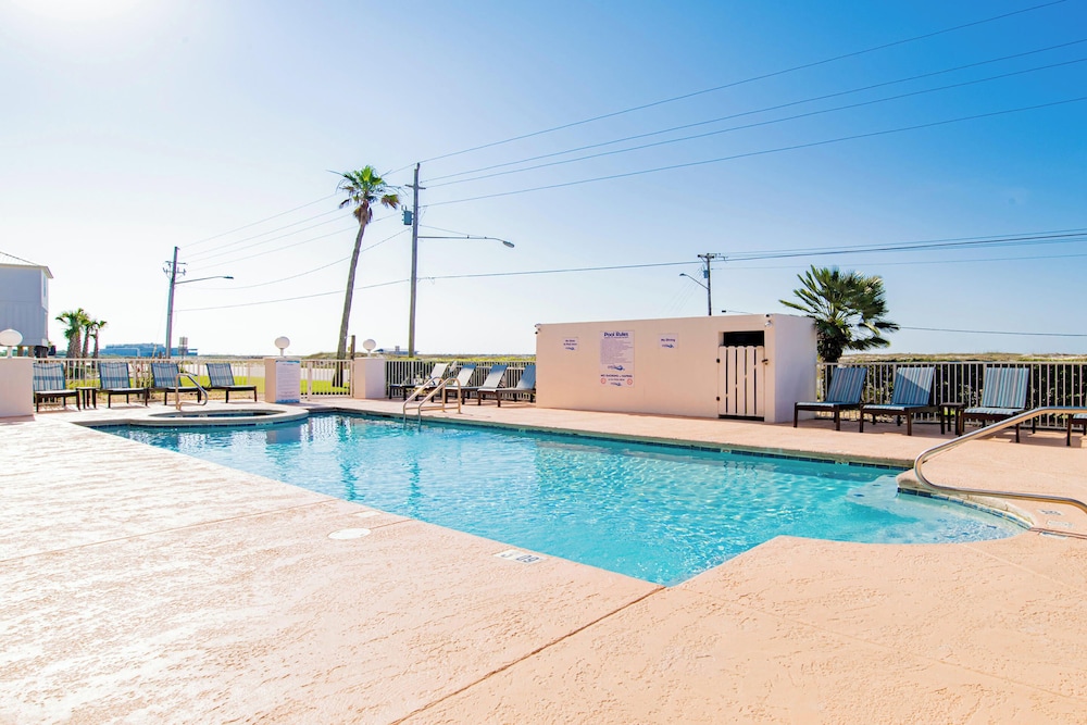 Grand Beach Resort by Southern Vacation Rentals