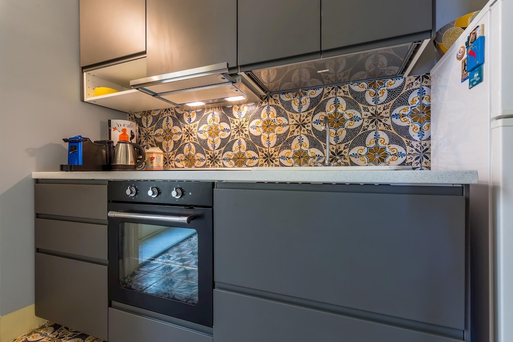 Donna Costanza - Stylish and Panoramic Flat