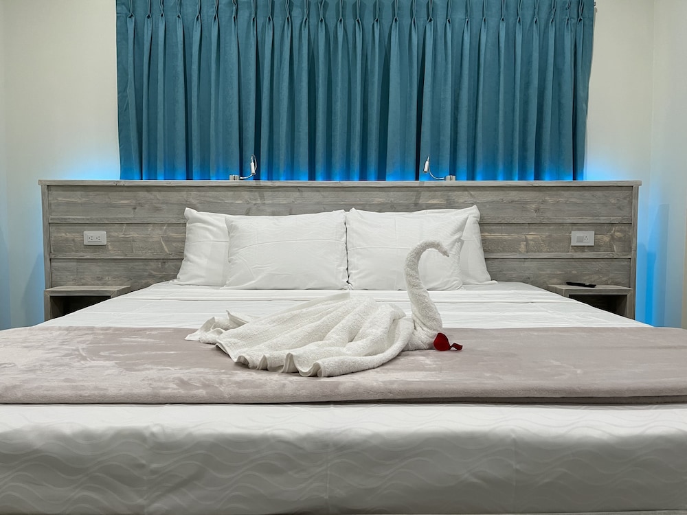 The Cove - Condo Hotel - Perfect Location