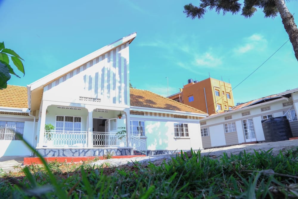 Luwafu Guest House