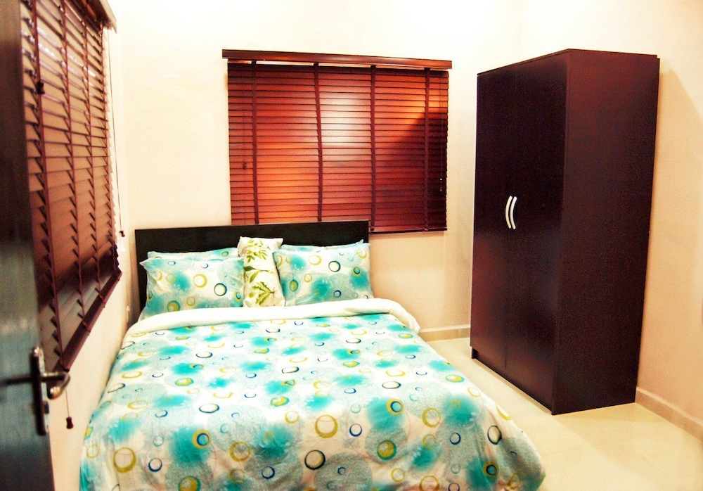 Wendo Court Apartments