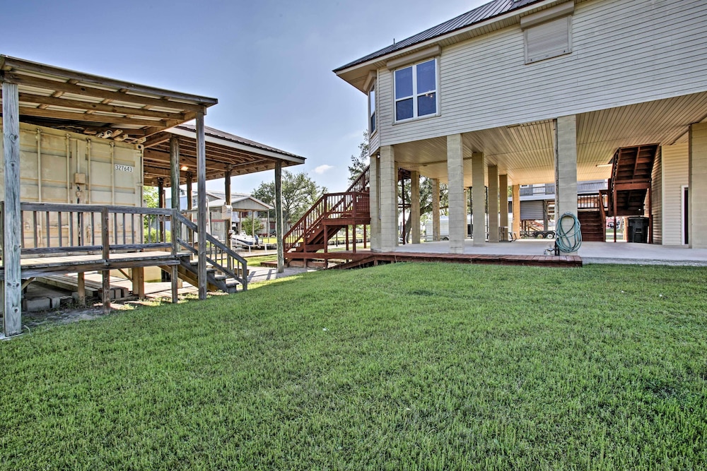 Private Dock w/ Lift: Waterfront New Orleans Home! view 2