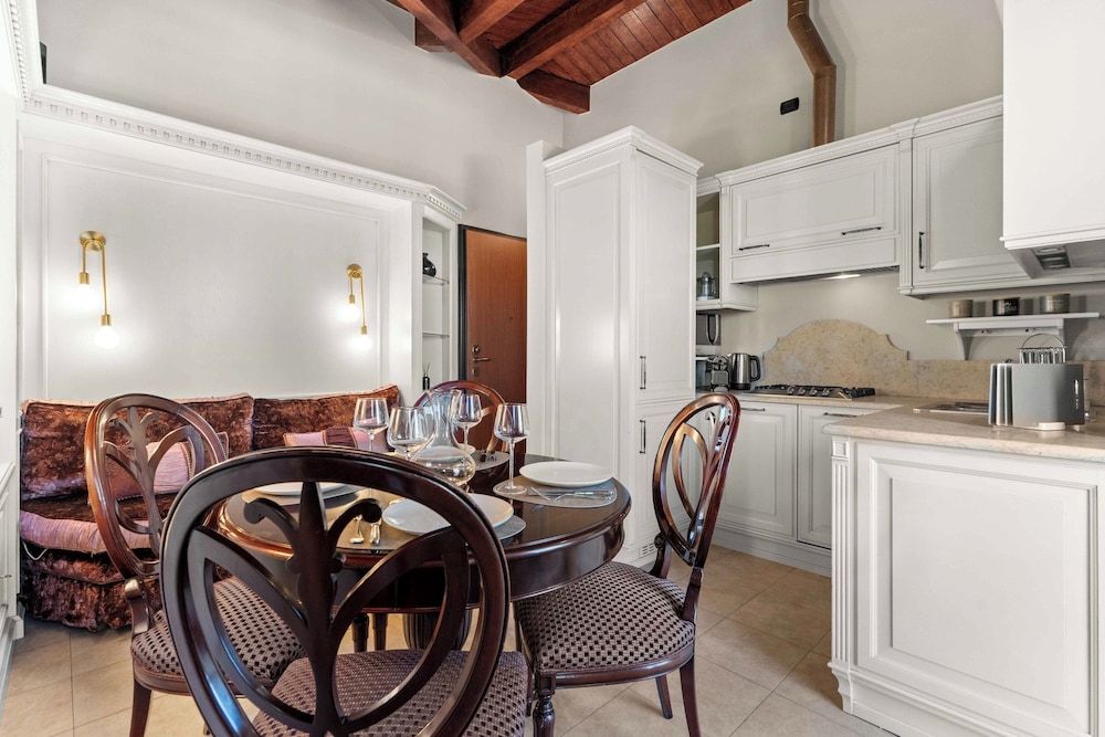 Stylish Penthouse in Sesto San Giovanni