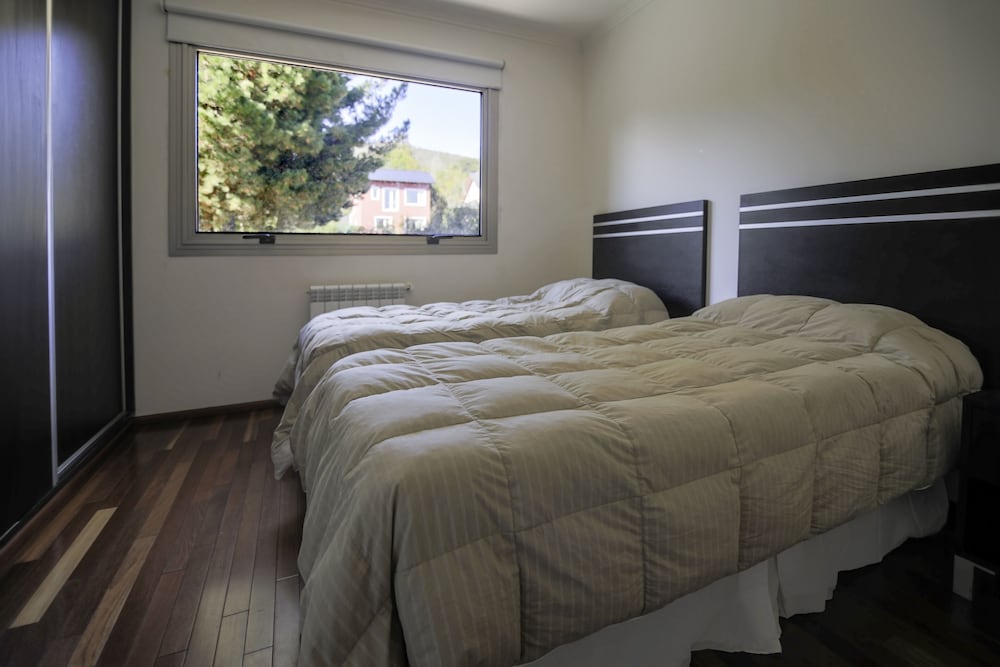 Great 2-Bedroom Apartment close Playa Bonita QL5 by Apartments Bariloche