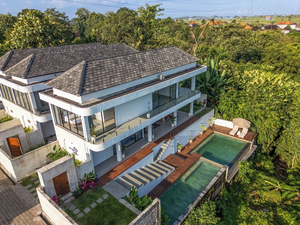 Jungle Breeze Villa by Betterplace
