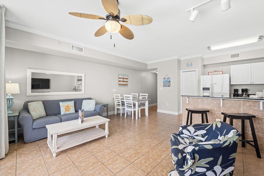 Tidewater by Book That Condo