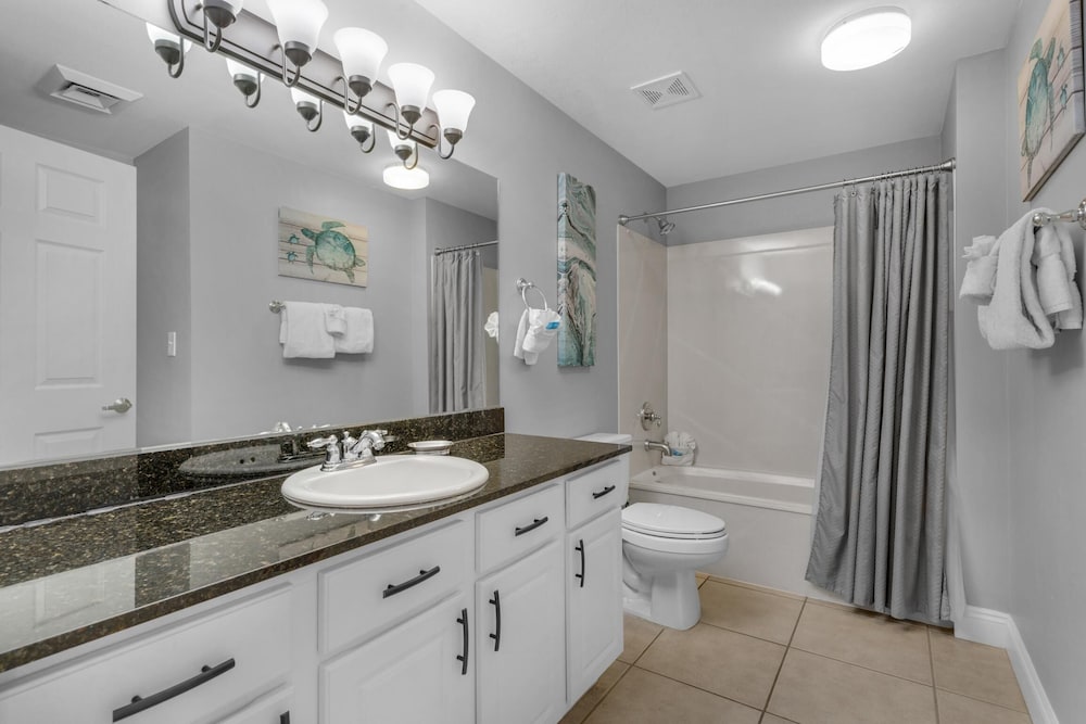 Calypso 1-2208 East