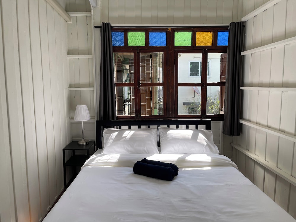 Green Cabin Hostel