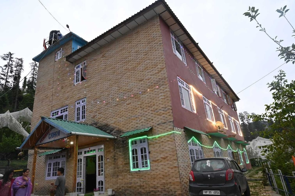 Varindavan Hotel & Restaurant