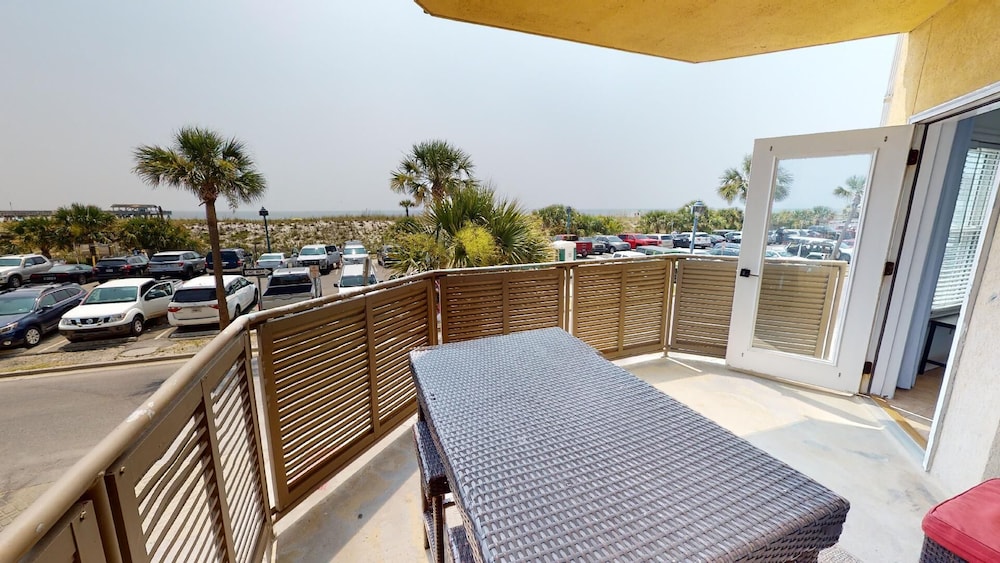 Sandpiper 2 by Tybee Vacation Rentals