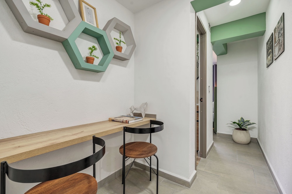 Apartamentos La Joaquina by HOUSY HOST