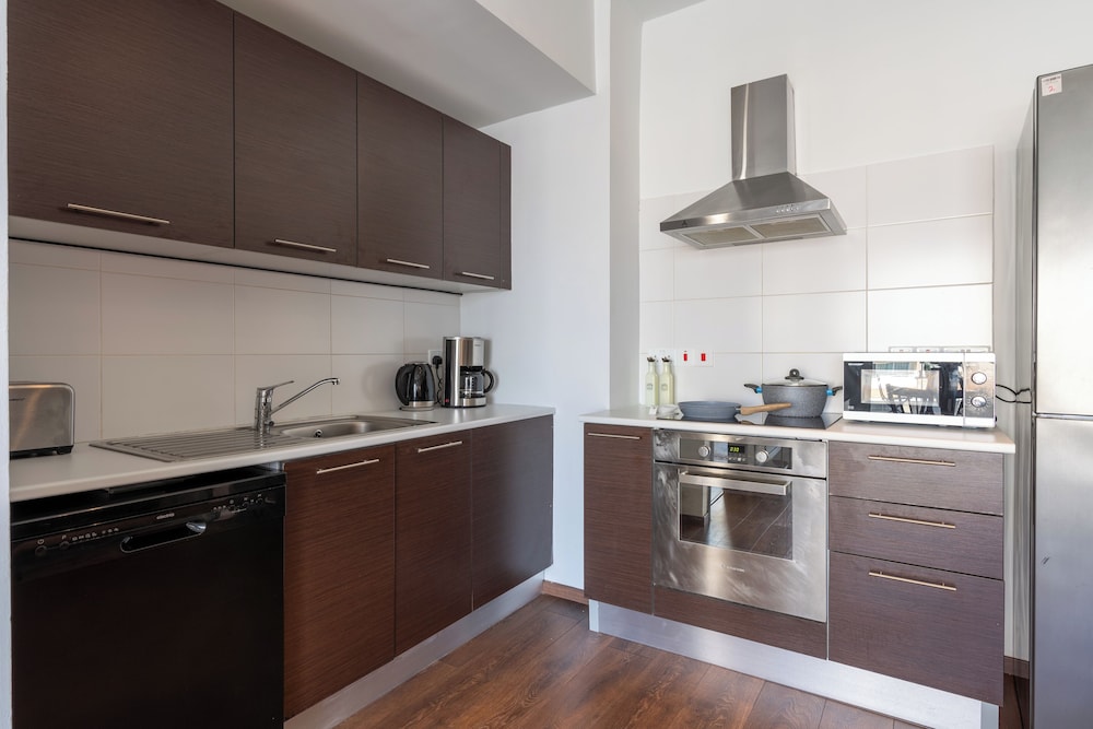 Harbor Apartments in Larnaca
