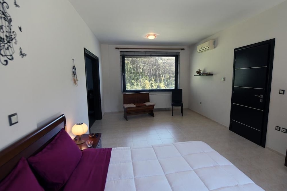 Lilies Villa view 2
