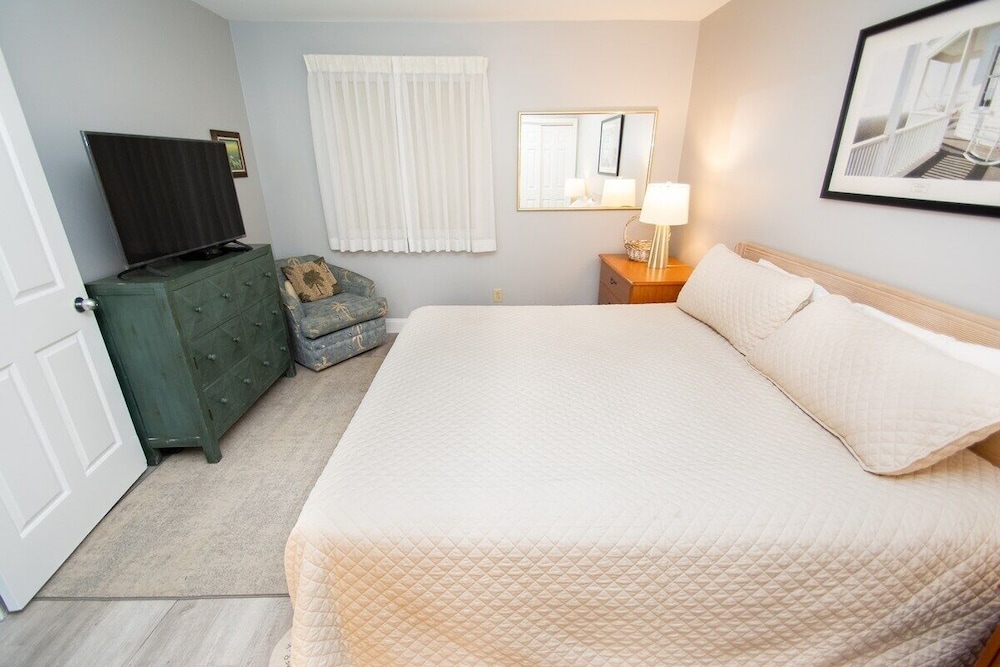 Ocean Forest 1006 1 Bedroom Condo
