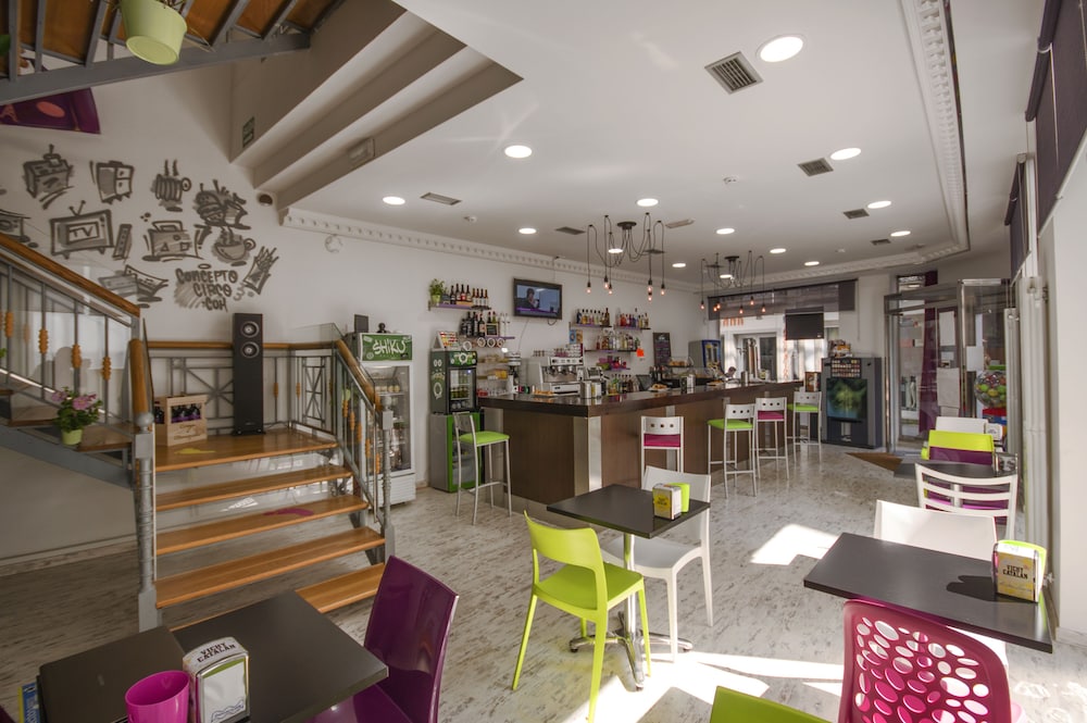 Shiku Hostel photo 4