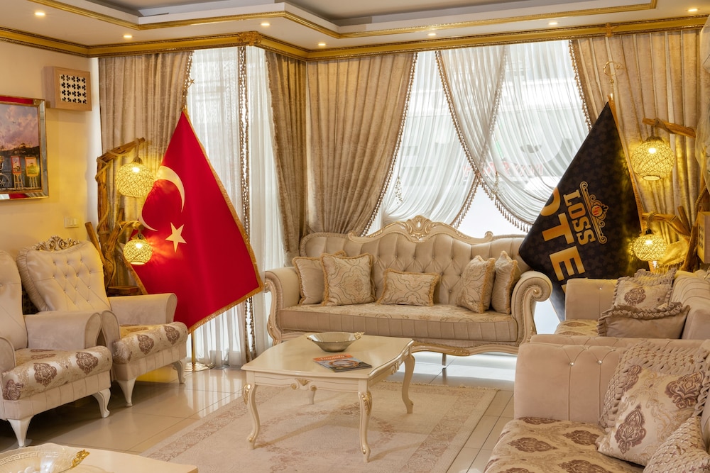 Loss Hotel - Image 21