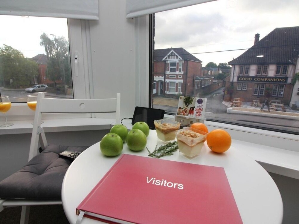 Beddoe Apartments
