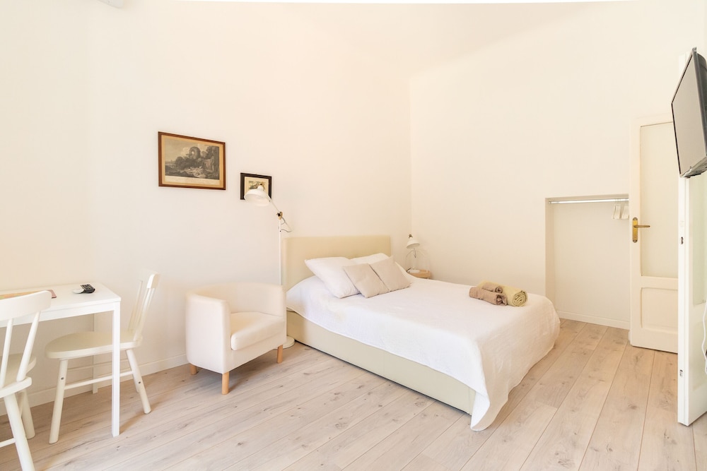 Alessia's Flat - Crocetta M3