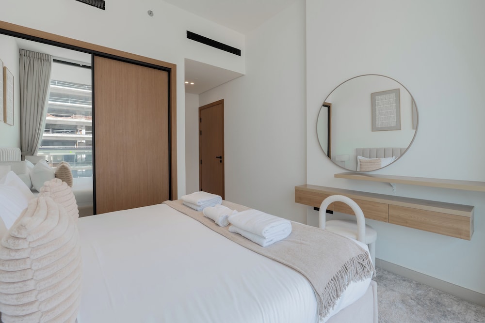 Binghatti Amber Residences- JVC