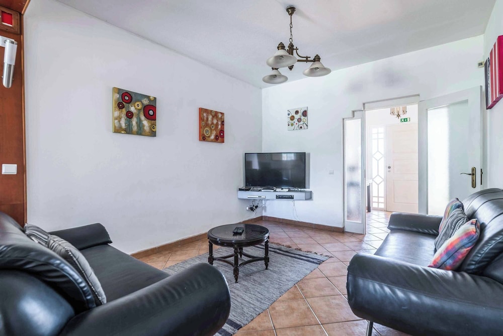 Villa Ninos