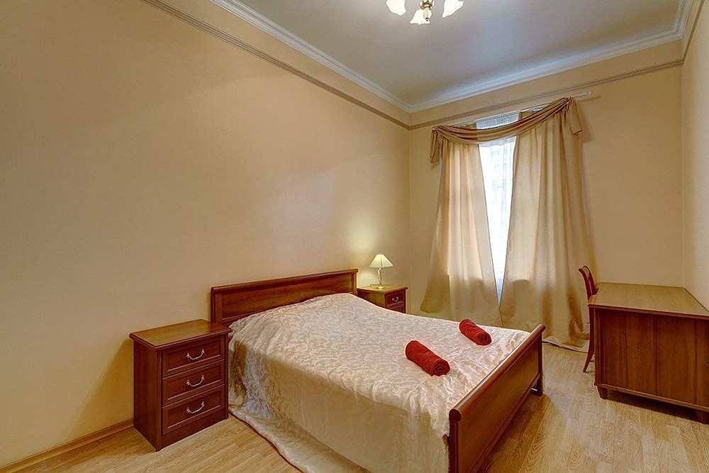 STN Apartments on Karavannaya