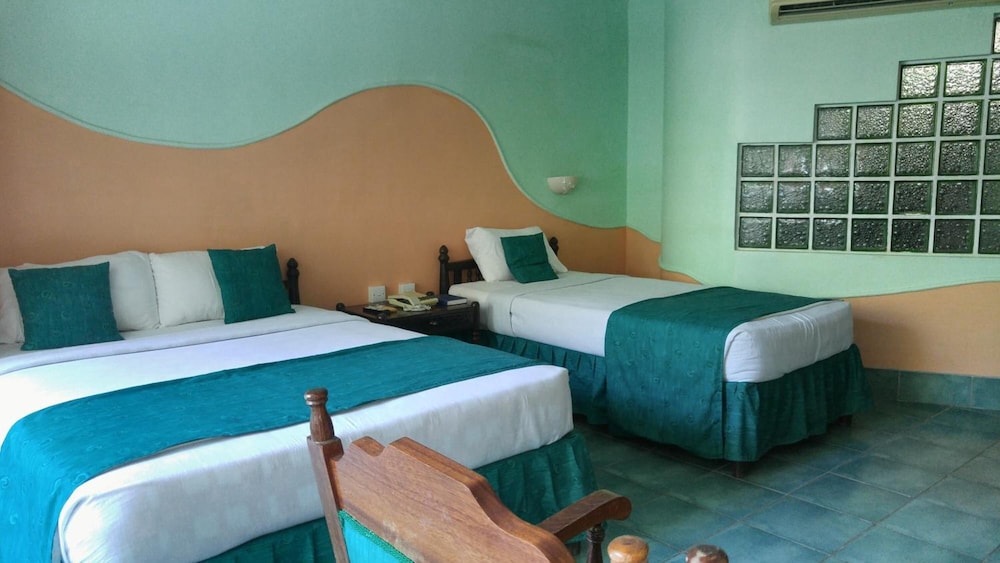 Sun N Sand Beach Resort