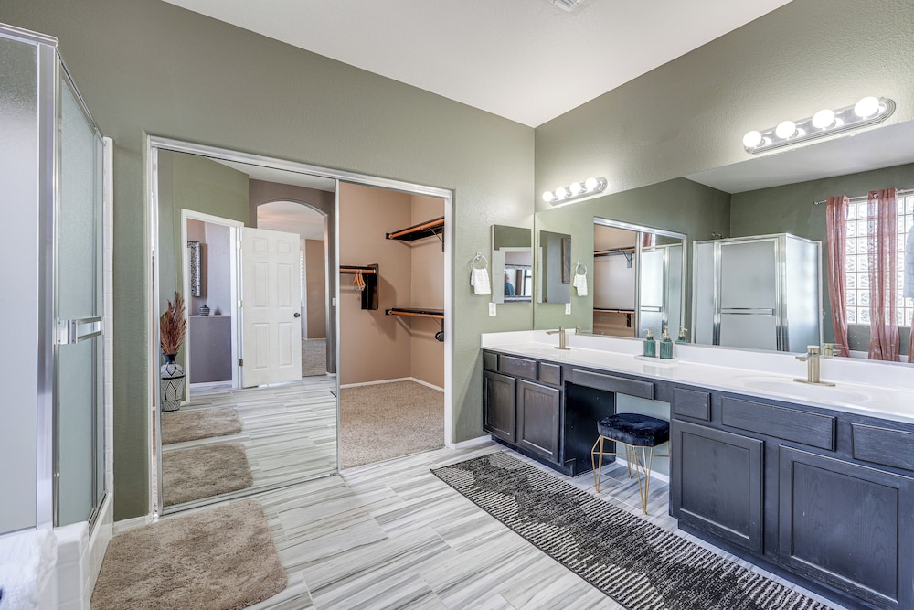 Family-friendly Retreat w/ Pool - Near Westgate!